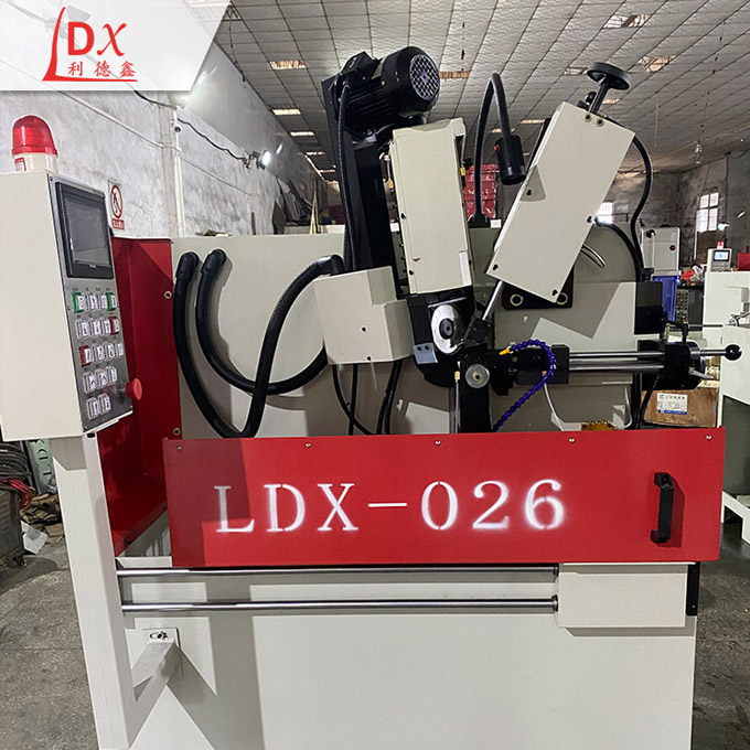 LDX-026(A)伺服擺角全數控圓鋸片前后角磨齒機細節圖2-1.jpg